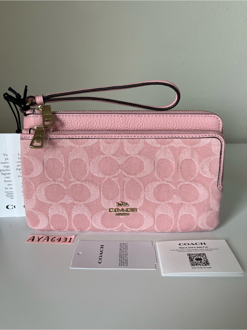 Coach Double Zip Wristlet In Signature Denim - Picture 2 of 8